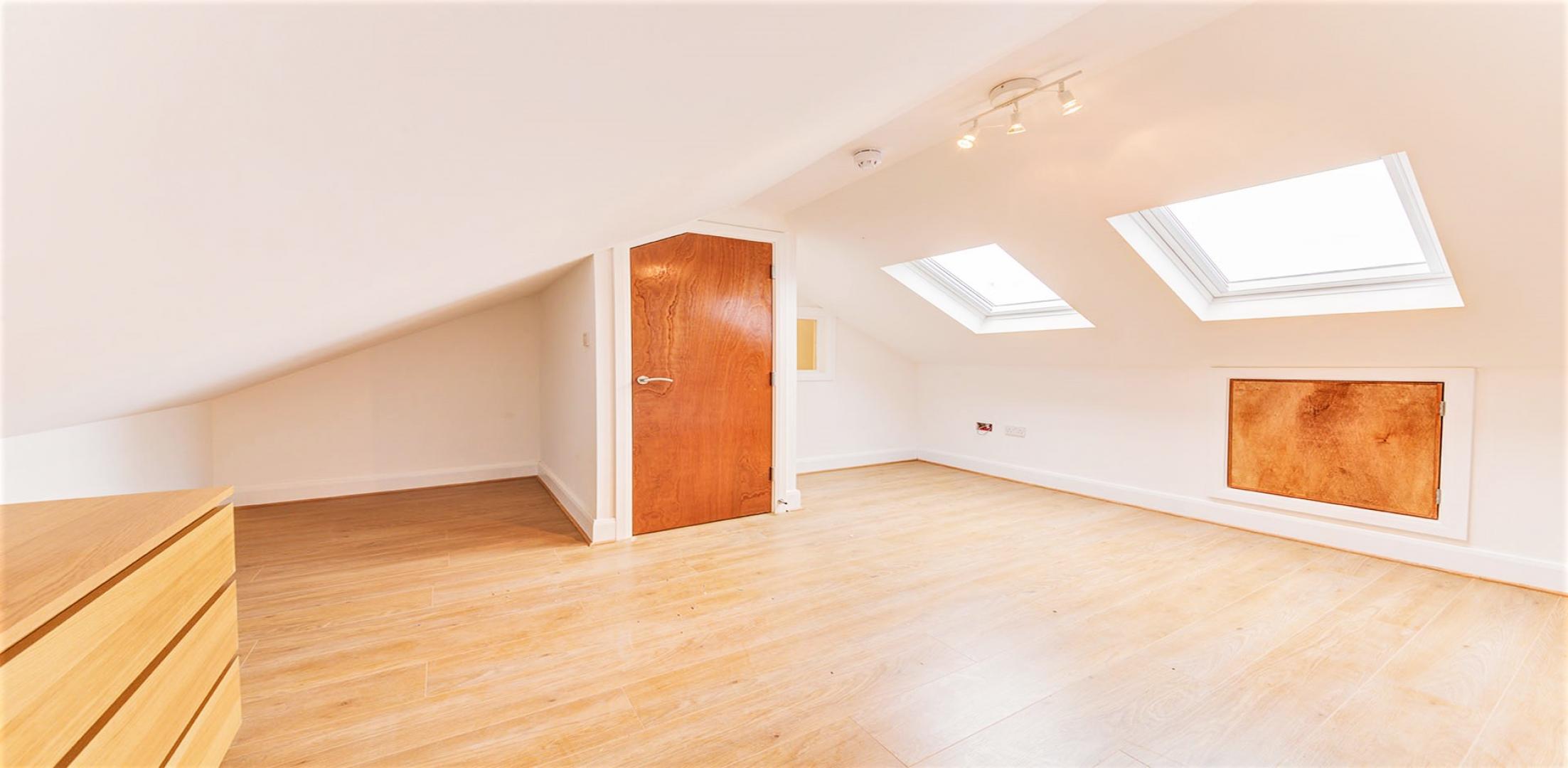 			NEW INSTRUCTION , 1 Bedroom, 1 bath, 1 reception Flat			 High Road, WILLESDEN GREEN